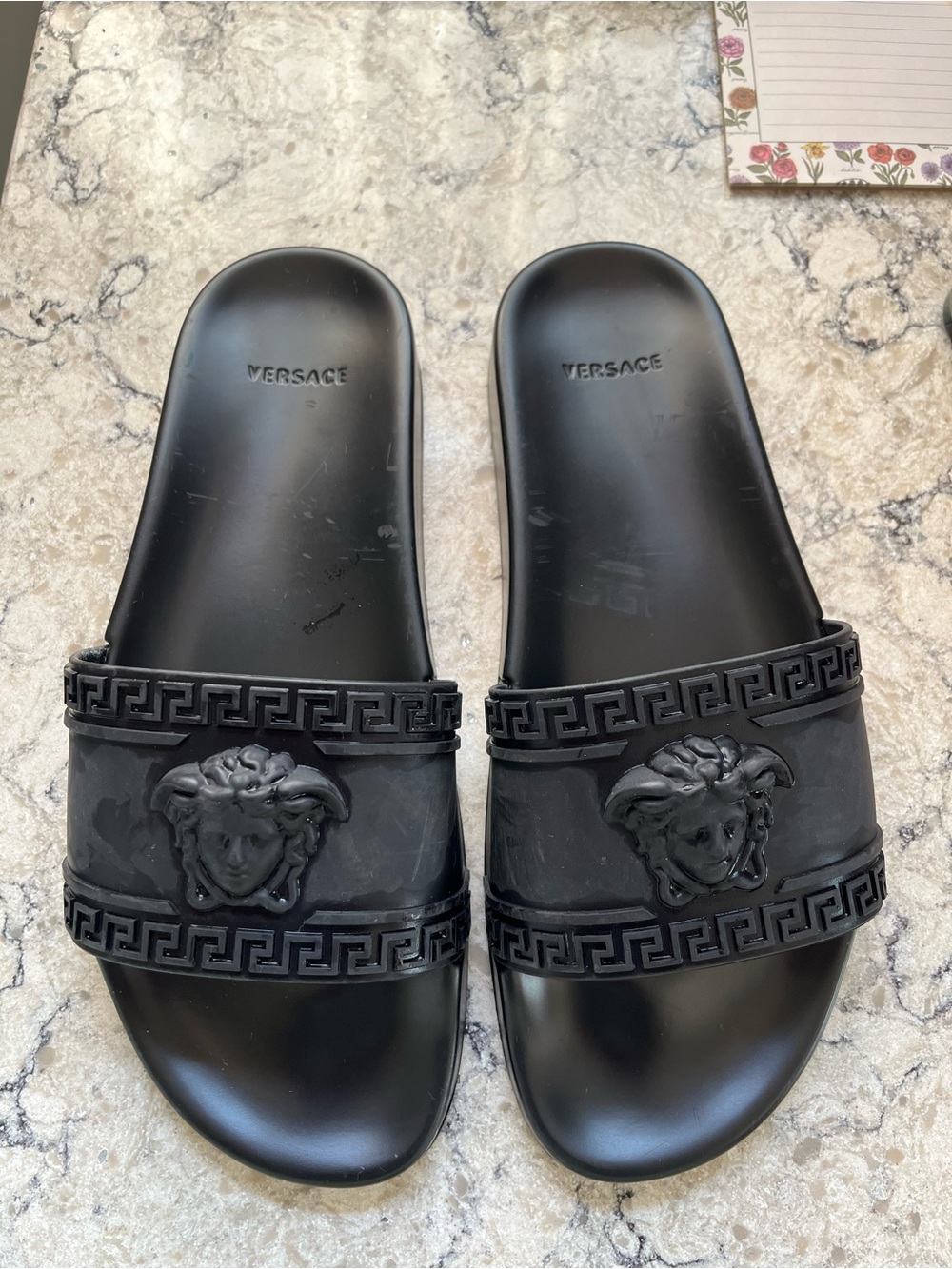 Palazzo Rubber Sliders